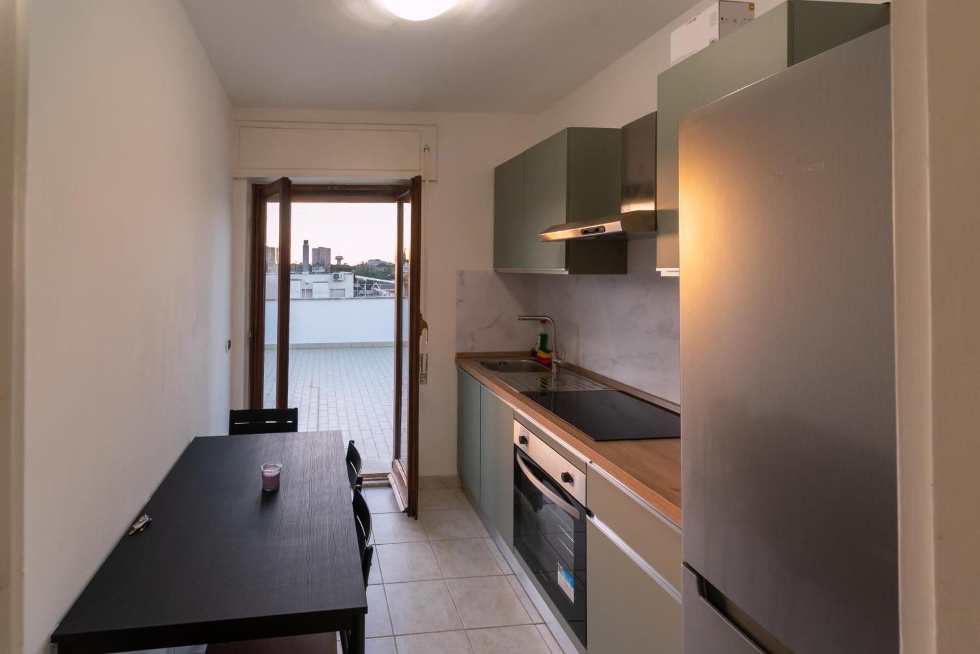 Apartment Eur - Penthouse Rom